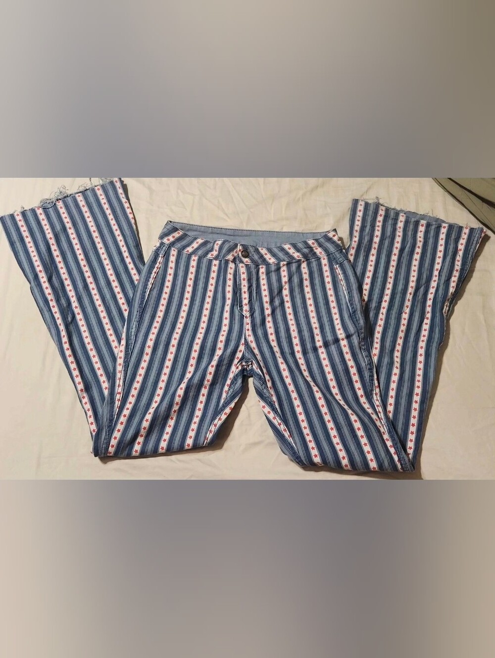 Women's Blue & White Striped Wide-Leg Jeans